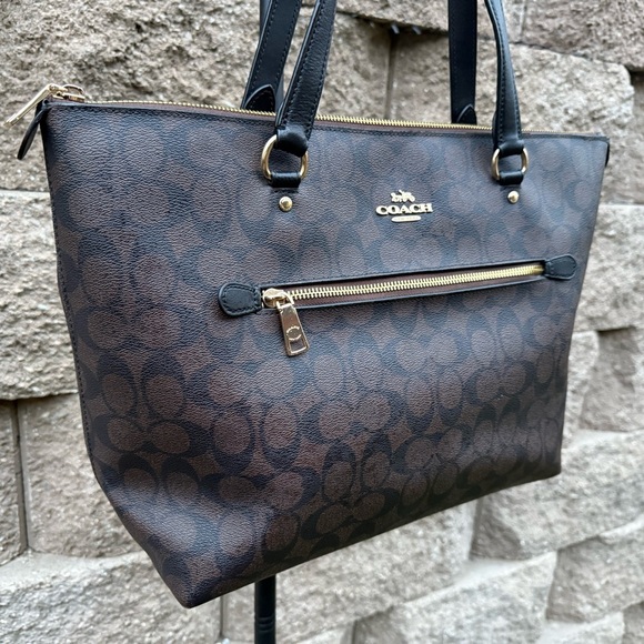 Coach Brown and Black Gallery Signature Tote Bag - Picture 3 of 16